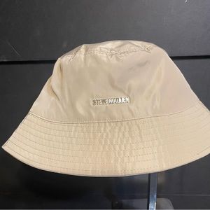 Steve Madden bucket hat , Nwt